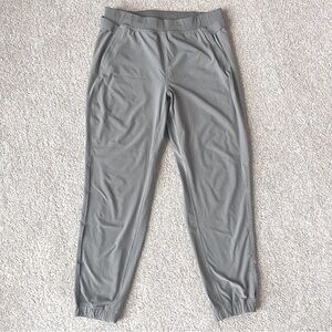 Lululemon Adapted State High-Rise Jogger *Airflow Size 10